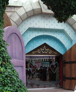 Entrance doors to Queen of Hearts Banquet Hall.